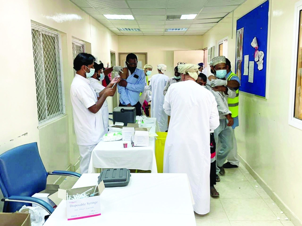 خلال تحصين الوافدين