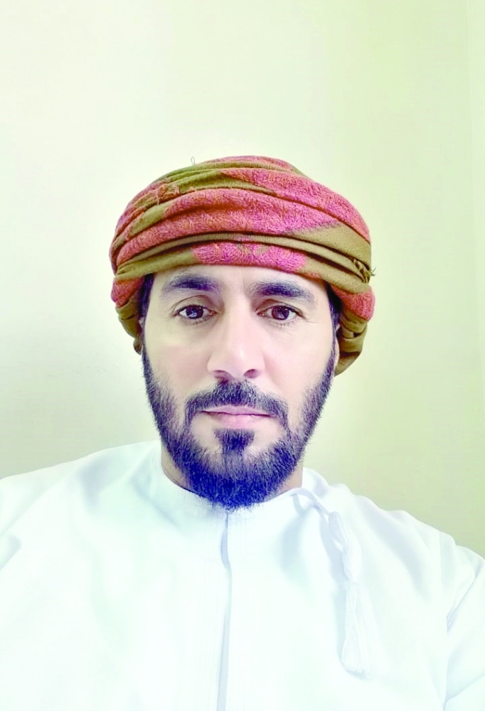 علي الشحي