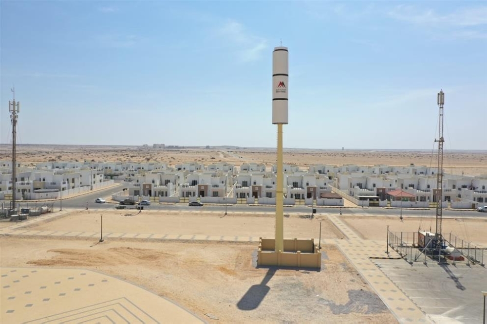 الشركة العمانية للأبراج تبدأ في أعمال التركيب  
