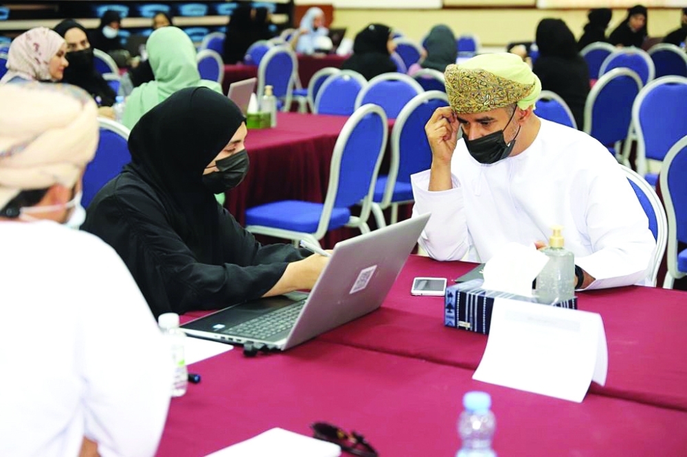 المشاركون في الحلقة التدريبية