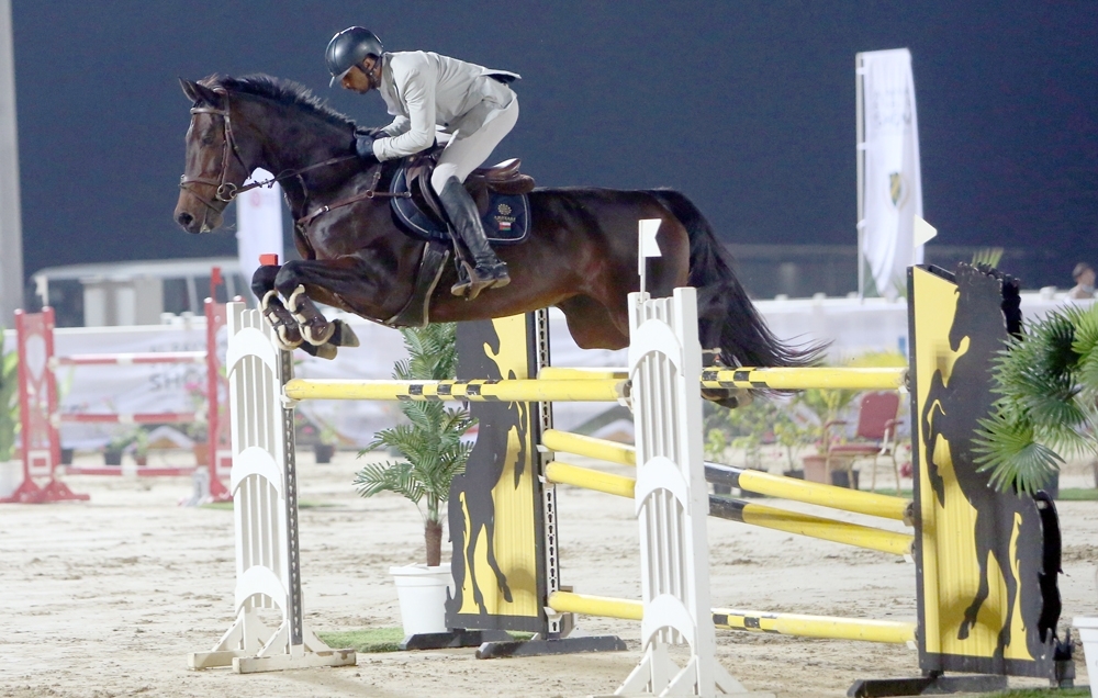1816178