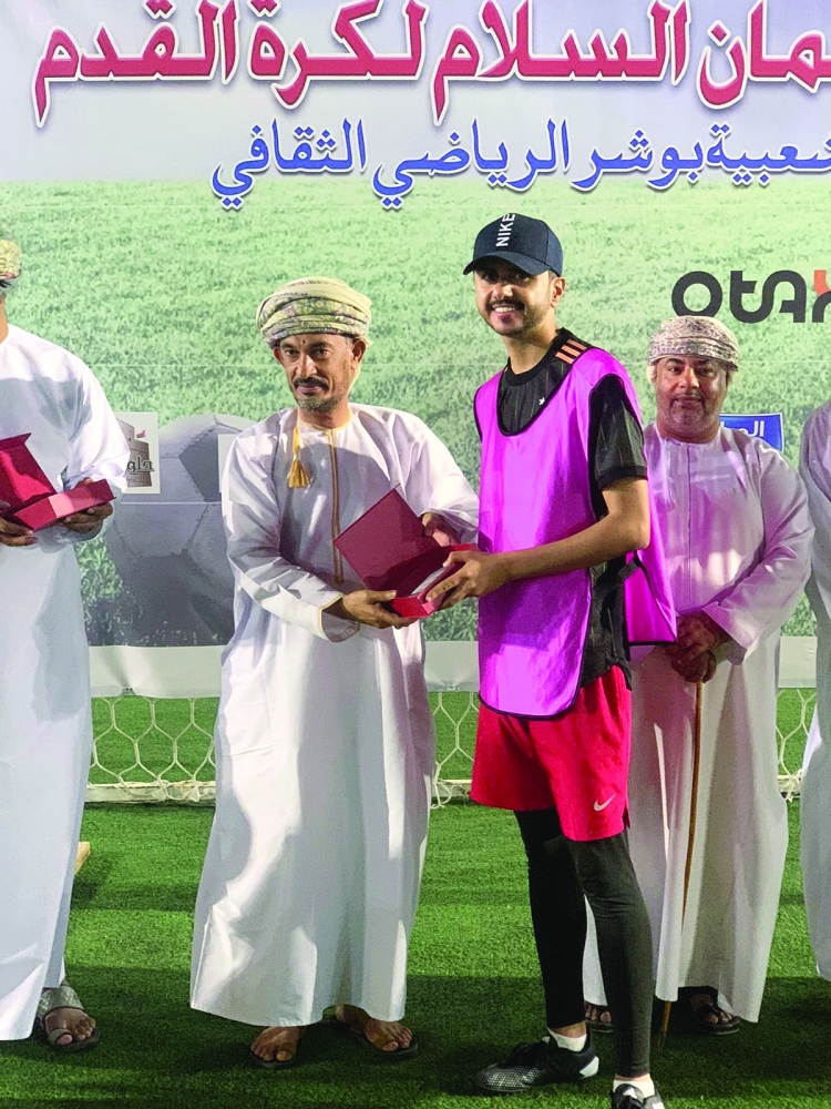  تكريم أفضل اللاعبين بالبطولة