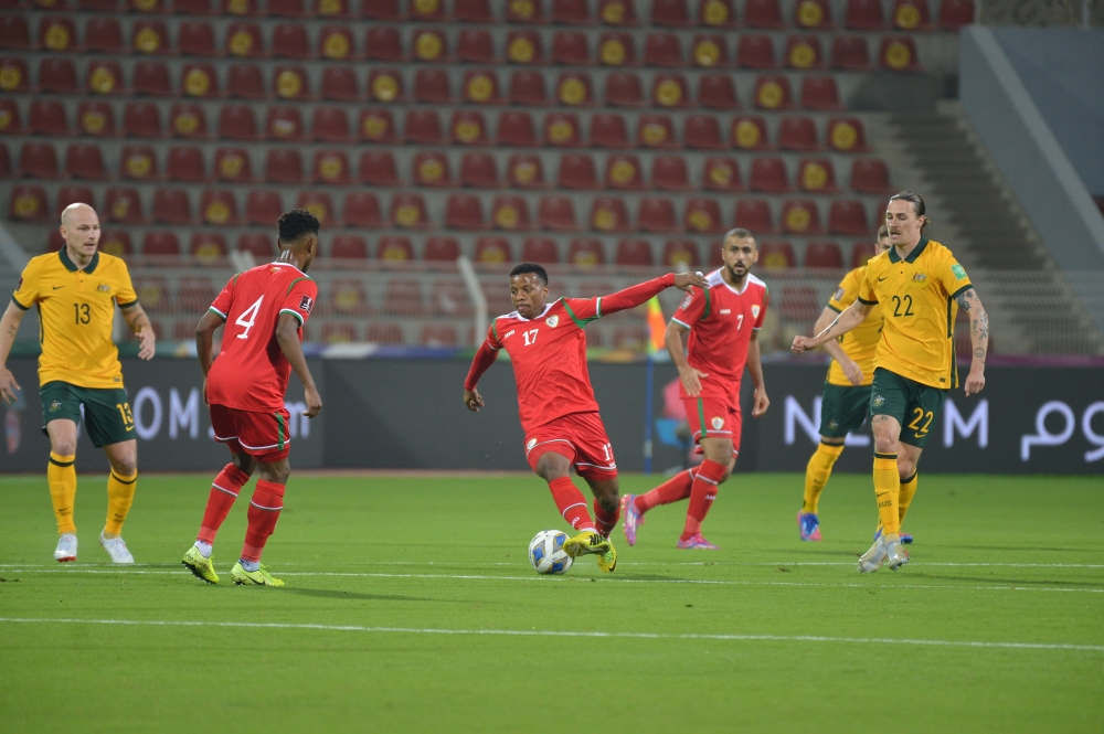 جانب من لقاء منتخب الوطني واستراليا ضمن التصفيات الأسيوية