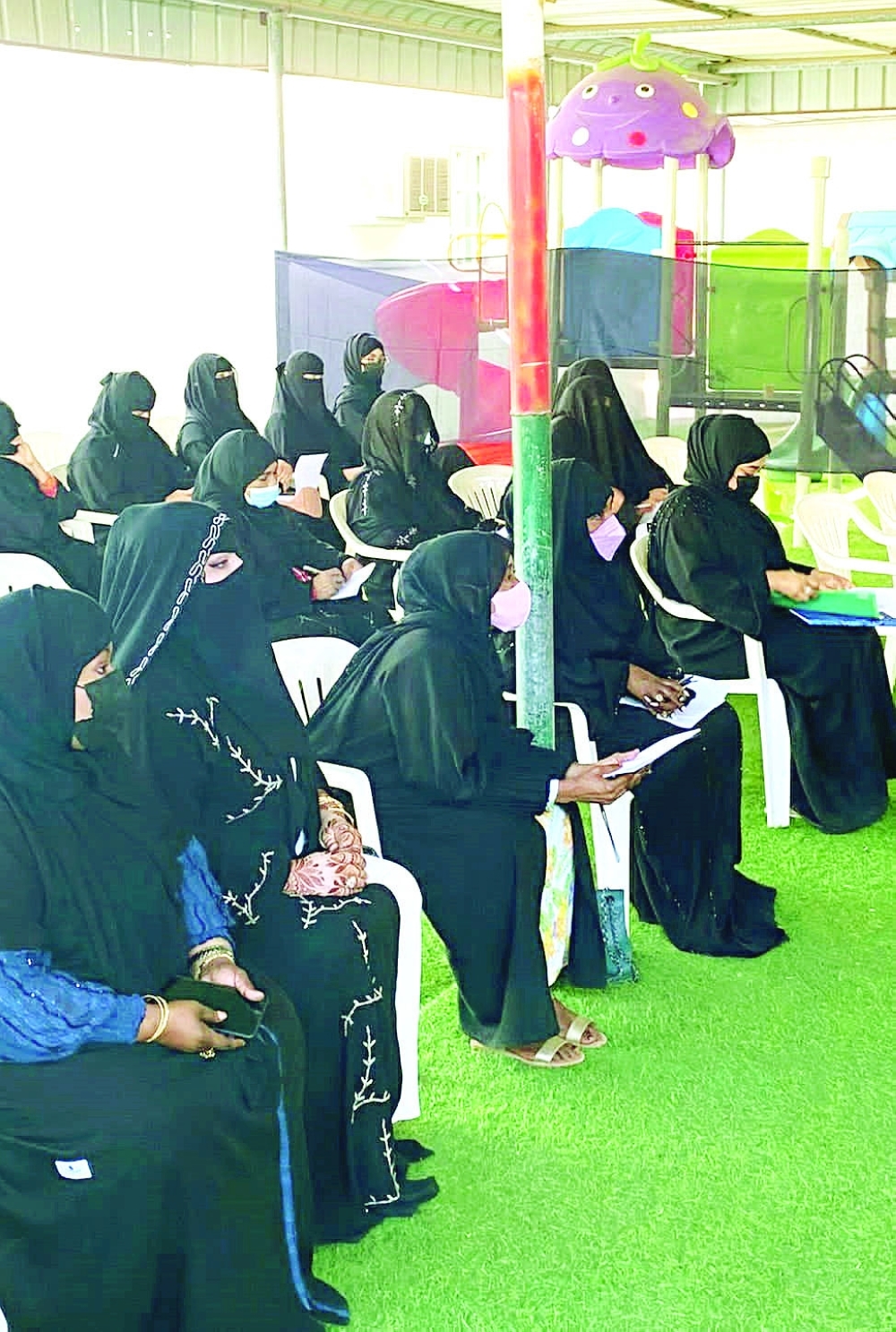 المشاركات في حلقة تربية نحل العسل