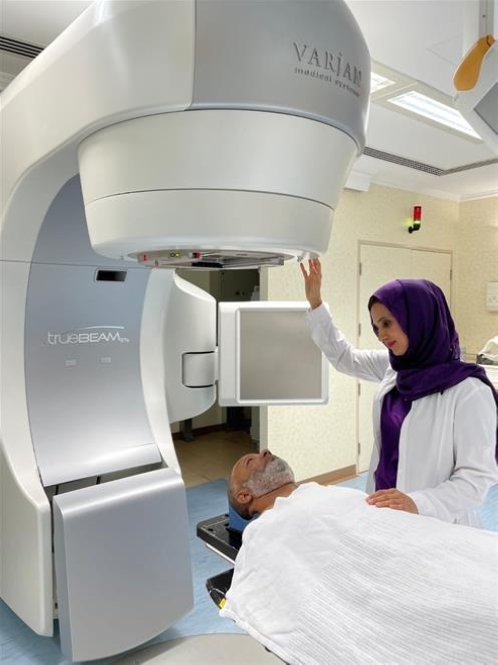 من التقنيات الجديدة المستخدمة في العلاج