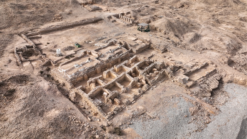آثار سمهرم