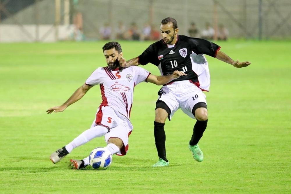 من لقاءات الدورة الكروية