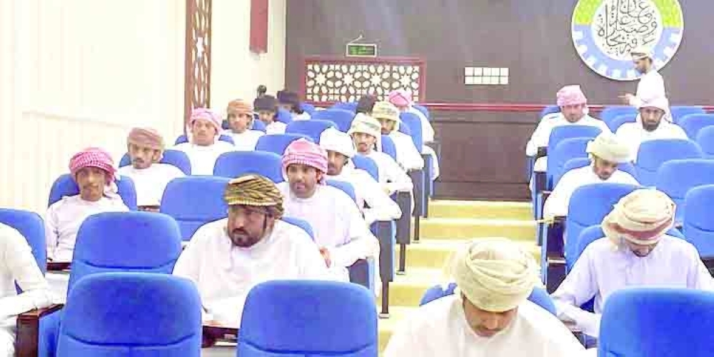 المتقدمين للاختبارات الوظيفية