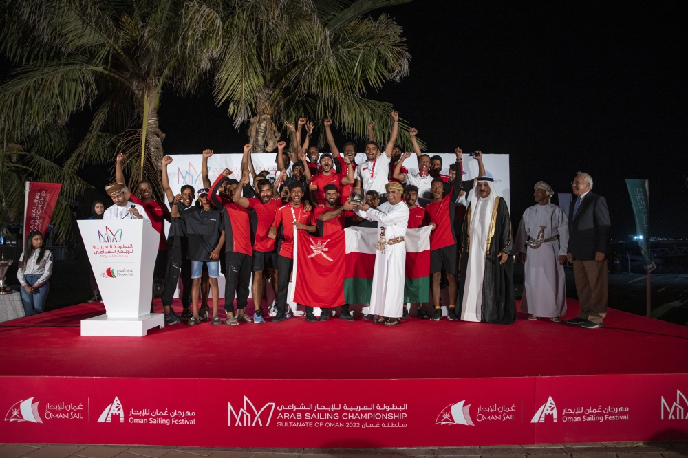 أمين عام الاتحاد العربي للشراع لـ “عمان الرياضي”: سلطنة عُمان لديها سمعة عالمية مرموقة في استضافة الأحداث الإقليمية والدولية بالإبحار أمين عام الاتحاد العربي للشراع لـ “عمان الرياضي”: سلطنة عُمان لديها سمعة عالمية مرموقة في استضافة الأحداث الإقليمية والدولية بالإبحار