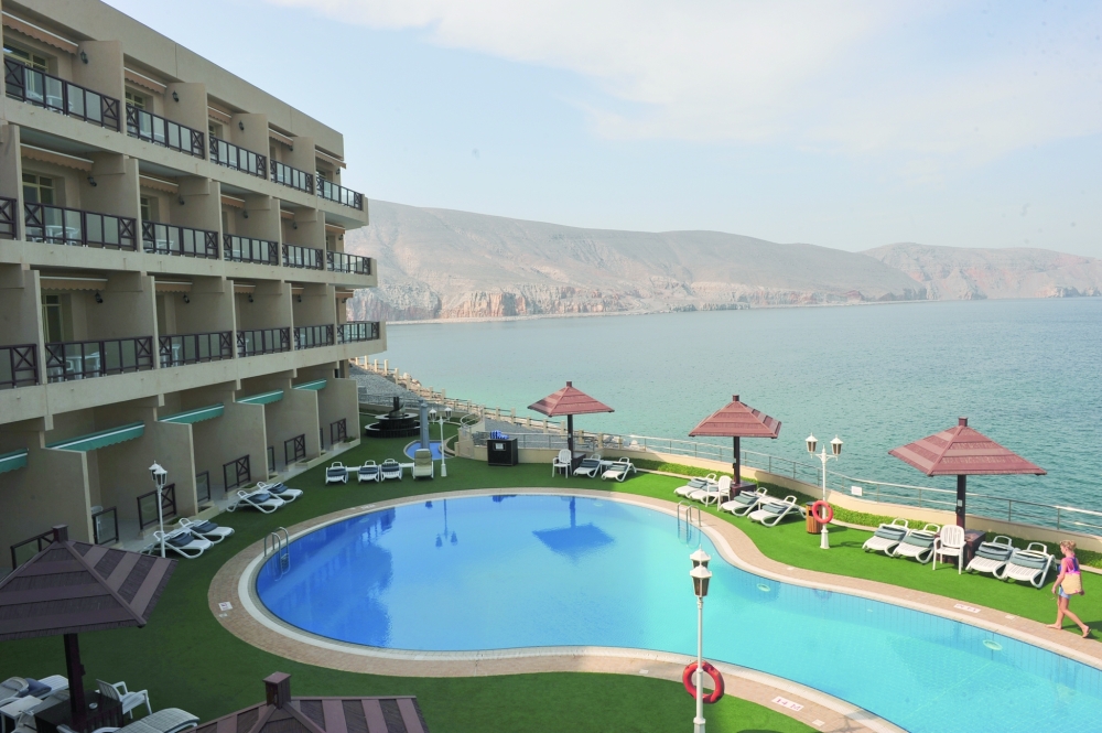 إحدى المنشآت الفندقية بالمحافظة 