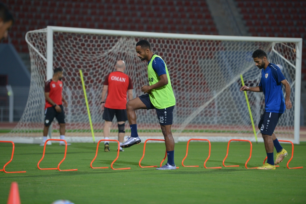 من الحصص التدريبية للمنتخب الوطني الأول  ...     تصوير: عبدالواحد الحمداني