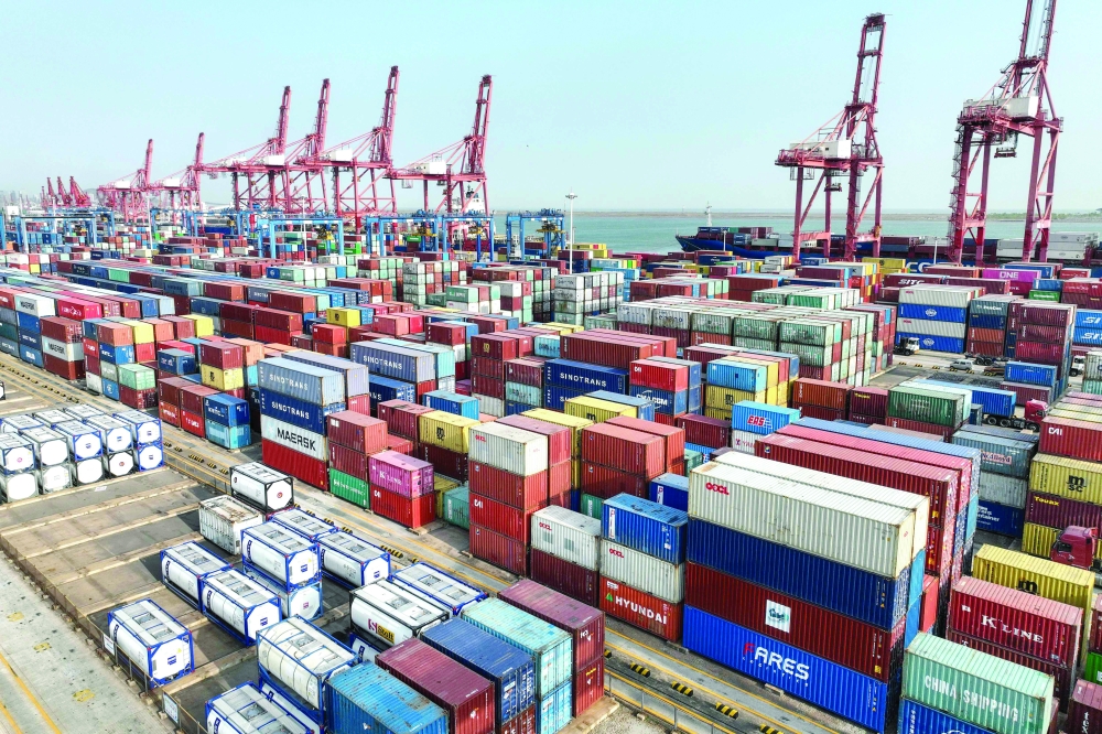 Image:الصين تسجل أول ارتفاع في صادراتها منذ أكتوبر