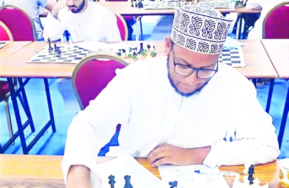 الرئيسي يحصد بطولة عمان للقدرات الذهنية في الشطرنج