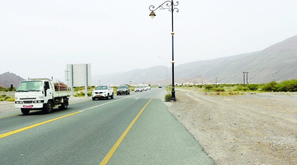 الازدحام في نهاية الطريق بنزوى