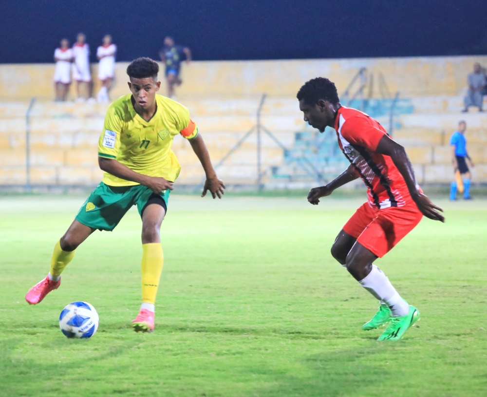جانب من لقاءات السلام في دوري تمكين الموسم الماضي