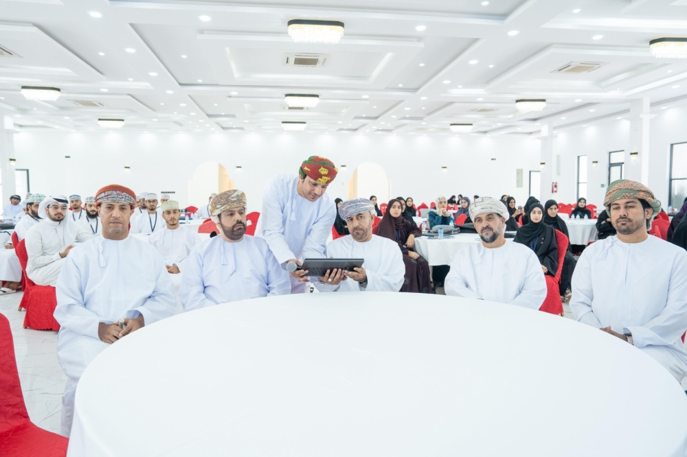 المشاركون في البرنامج التدريبي 