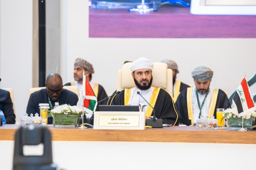 المعمري خلال ترؤسه وفد سلطنة عمان بالمؤتمر التاسع لوزراء الأوقاف والشؤون الإسلامية في دول العالم الإسلامي