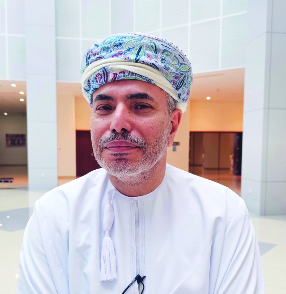 د. أحمد باعمر مستشار وزارة بالصحة بمحافظة ظفار