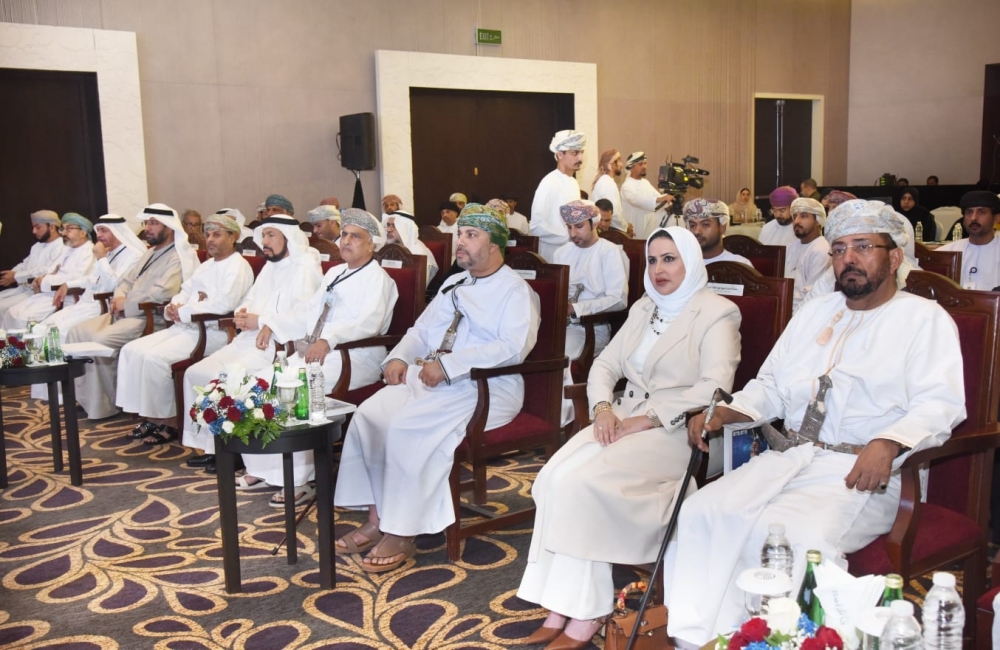 محافظ ظفار يرعى انطلاق أعمال الكونجرس الدولي بمحافظة ظفار