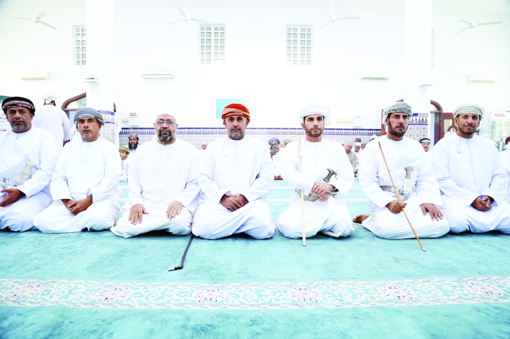 حضور الحفل الختامي لمبادرة تحفيظ القرآن الكريم بصور