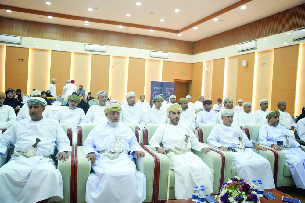 راعي المناسبة والحضور في حفل إطلاق المبادرة 