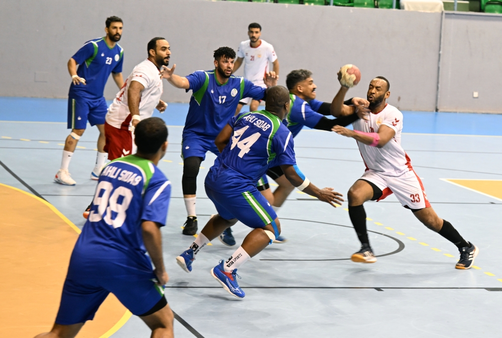 جاهزية الحكام لإدارة مباريات دوري اليد
