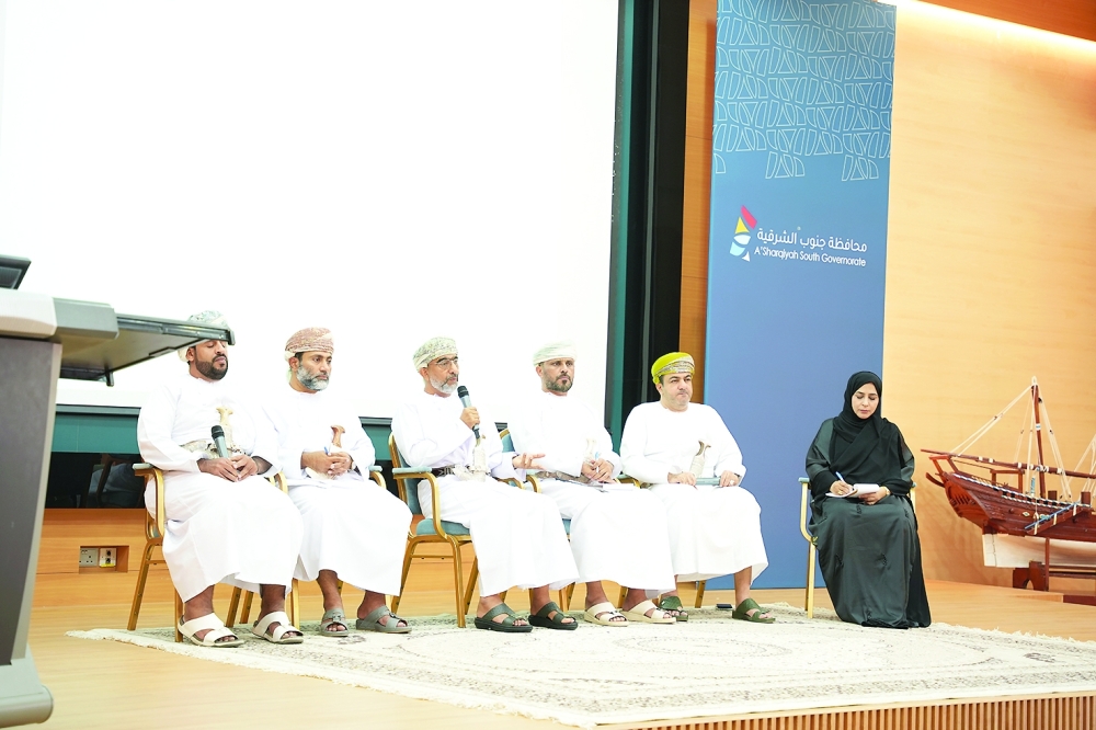 المتحدثون في اللقاء التعريفي 