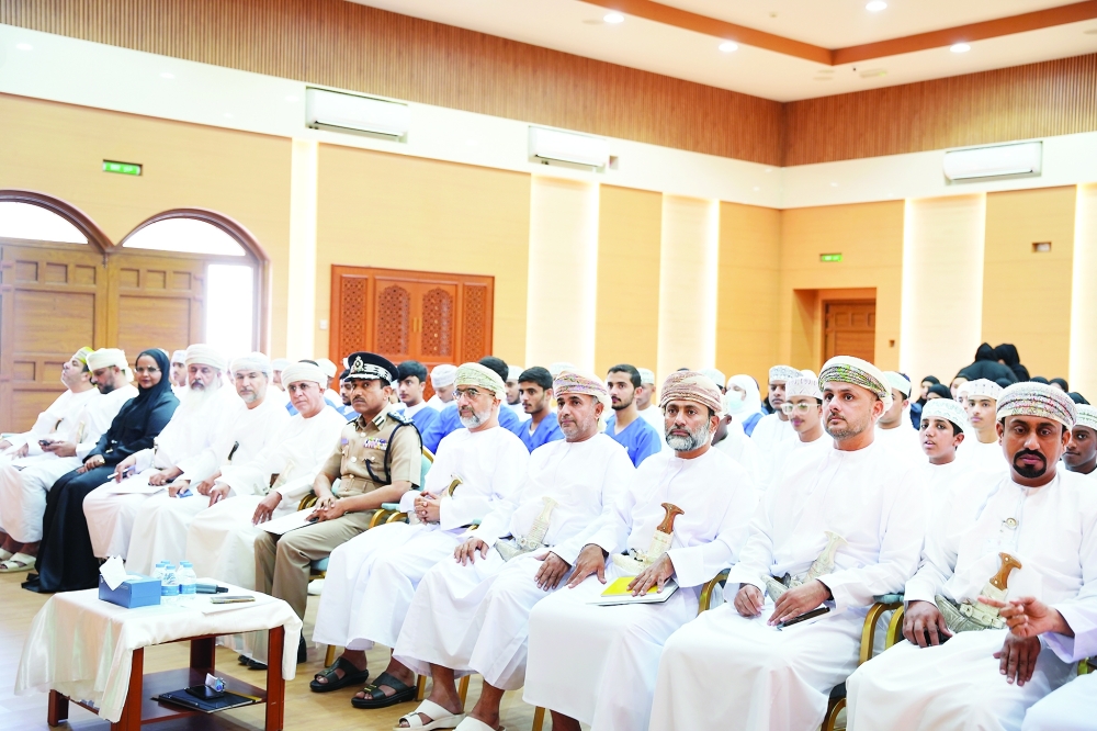 حضور اللقاء التعريفي لمهام المجلس البلدي بمحافظة جنوب الشرقية  