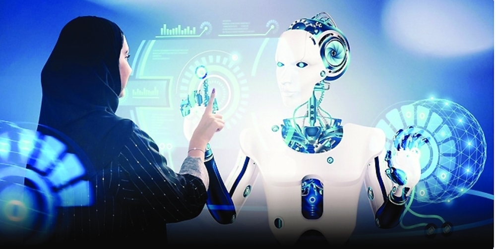 تسعى المبادرة إلى زيادة وعي واستخدام المجتمع للخدمات والحلول الرقمية الذكية