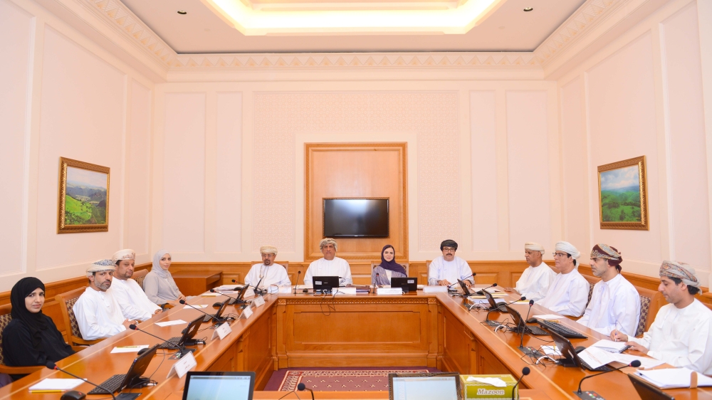 ..وفرعية اللجنة الاجتماعية والثقافية تلتقي مختصين الرابطة العمانية لزراعة الأعضاء