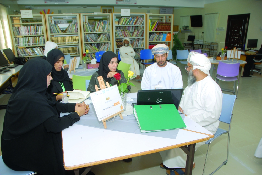 تقييم أعمال المشاركين في المسابقة