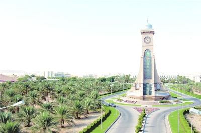 سلطنة عُمان – جامعة السلطان قابوس تحقق حضورا عالميا في سكوبس بـ 2100 مخرج بحثي