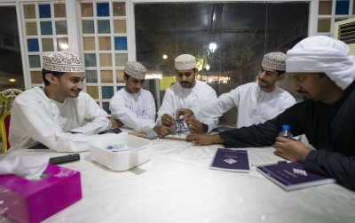 سلطنة عُمان – مؤسسة وقف الإمام جابر بن زيد تطلق النسخة الرابعة من مخيم شباب “إقدام” بالبريمي