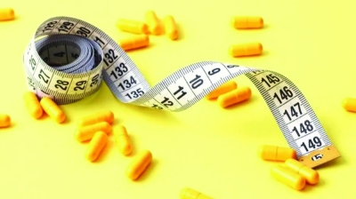 سلطنة عُمان – الصيدلي: الإشراف الطبي ضروري وهاجس النحافة وتقلب المزاج يهدد الصحة النفسية