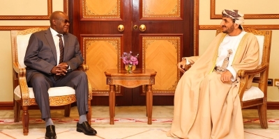 سلطنة عُمان – وكيل وزارة الخارجية يتسلم نسخة من أوراق اعتماد عدد من السفراء المعينين لدى سلطنة عمان