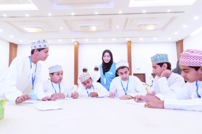 سلطنة عُمان – تعزيز الوعي الفني لدى طلاب مدارس شمال الشرقية