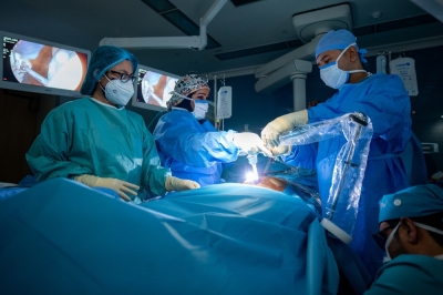 سلطنة عُمان – ويشهد القطاع الصحي في منطقة الخليج توسعا سريعا بدعم من الاستثمارات الحكومية والخاصة