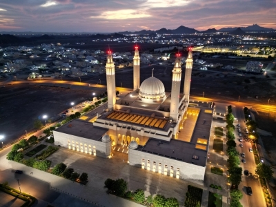 سلطنة عُمان – شهر رمضان محطة إيمانية متجددة ورحلة للنفس من العادة إلى العبادة.