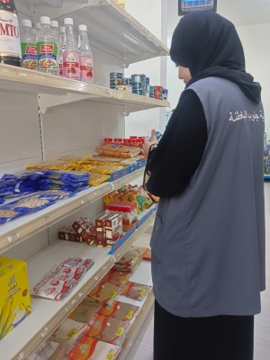 سلطنة عُمان – رقابة مكثفة على الأسواق والمسالخ بجنوب الباطنة