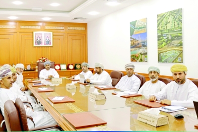 سلطنة عُمان – إنجاز 50% من مشروع تسمية الشوارع بجنوب الباطنة