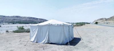 سلطنة عُمان – ونصب أهل عبري خيامًا للصائمين والمارة