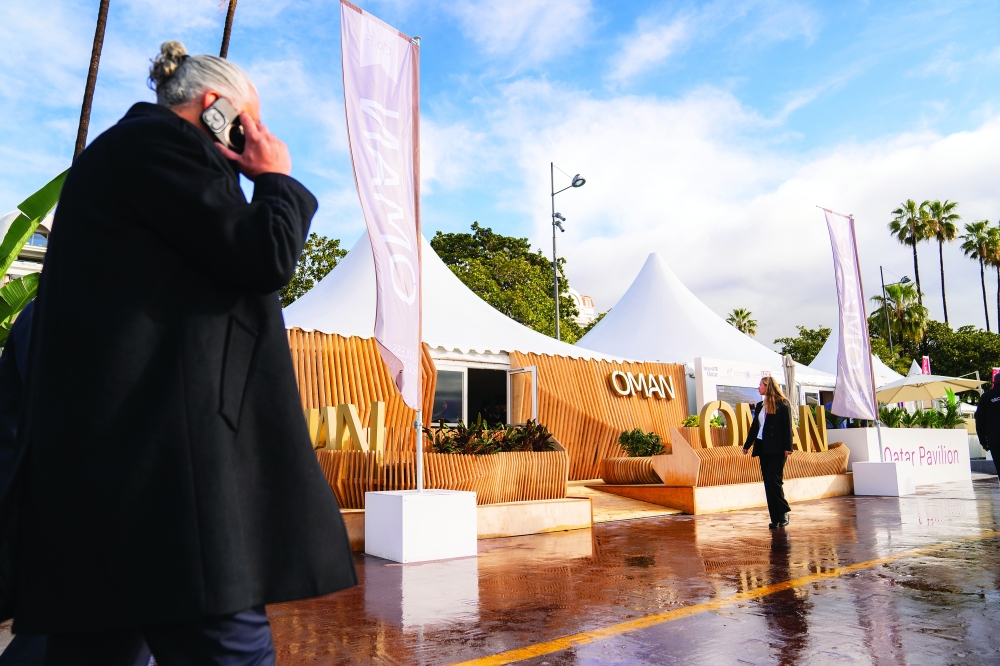 سلطنة عُمان ترسم ملامح المستقبل العمراني في مهرجان عالمي بفرنسا