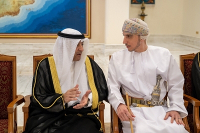 سلطنة عُمان – الأمين العام لمجلس التعاون لدول الخليج العربية يقدم التعازي في وفاة سمو السيد فهد