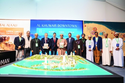 سلطنة عُمان – الإسكان توقع 17 اتفاقية استثمارية بقيمة تزيد على 762 مليون ريال في «ميبيم 2026» بفرنسا