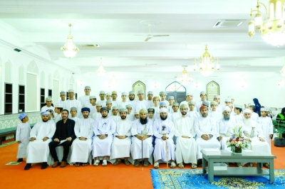 سلطنة عُمان – اختتام مسابقة حفظ وتلاوة القرآن الكريم لمؤسسة محمد البرواني الخيرية بمسقط