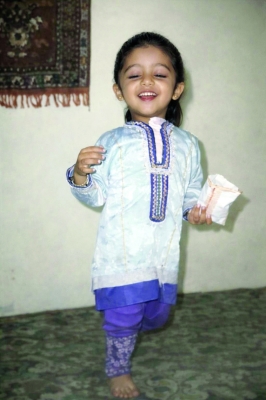 سلطنة عُمان – الأزياء العمانية في العيد.. لوحة حية تجسد الهوية والتراث الأصيل