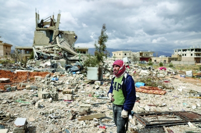 سلطنة عُمان – UNIFIL announces that its headquarters in southern Lebanon has been hit…and an Israeli raid destroys a second bridge in southern Lebanon