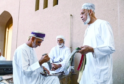 الحياة بعد التقاعد..  بداية جديدة تعيد فصول ملهمة بالعطاء