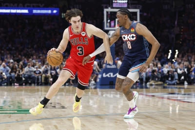 ثاندر يعود إلى سكة الفوز بدوري السلة الأمريكي