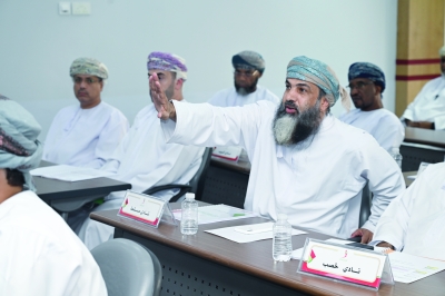 "اليد" ينهي كافة ديونه.. والأندية تطالب بالدعم والتعديل في المسابقات